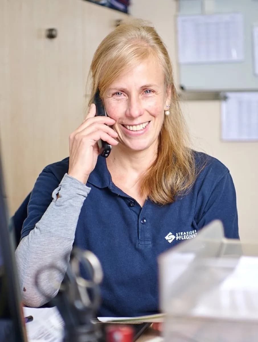 Das Büro-Team des Strassburger Pflegedienstes ist für Sie erreichbar